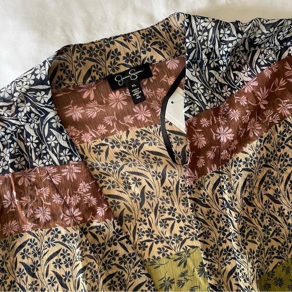 Jessica Simpson Blaine Kimono in Blooming Patchwork - Picture 8 of 9